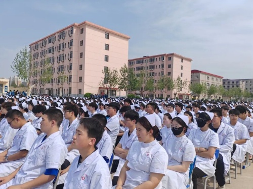 石家庄冀联医学中专学校成功举办第113个国际护士节
